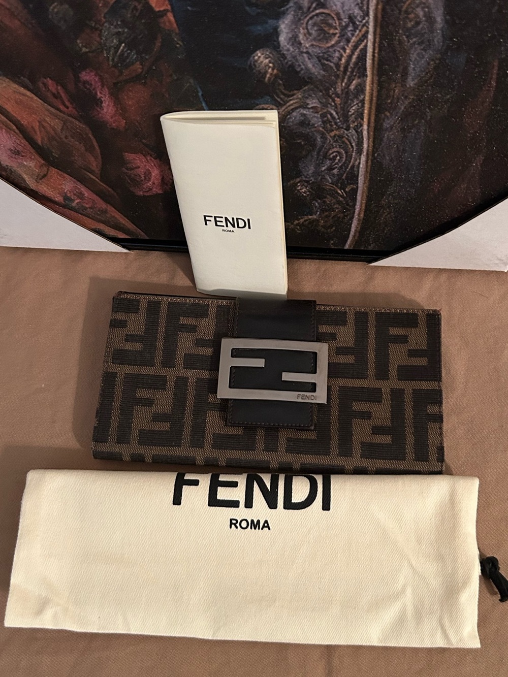 FENDI Authentic EUC Wallet and Dust Bag - Picture 3 of 8